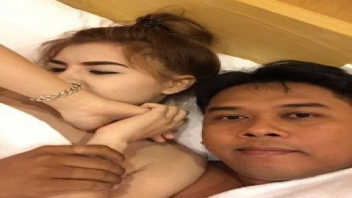 โม้กควย เอากัน เย็ดไม่พัก เย็ดโหด เงี่ยนหี หีแฉะ คลิปโป๊ที่เป็นข่าว